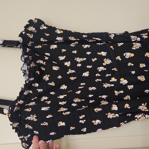 NWT Smocked jumpsuit - Picture 4 of 9